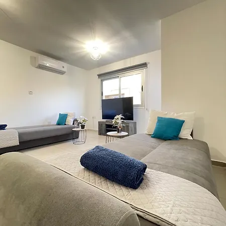 Aurora - Apartment